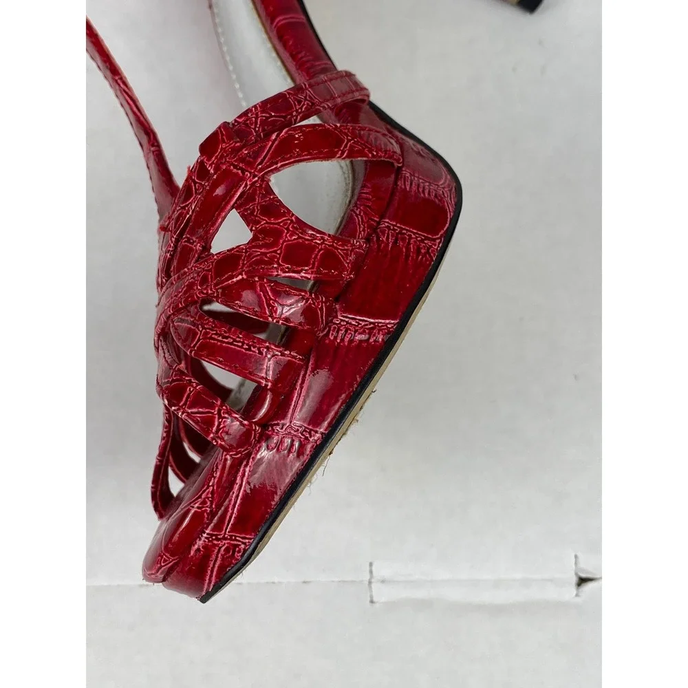 White House Black Market Red Croc Embossed T-Strap Platform Heels Womens 7M